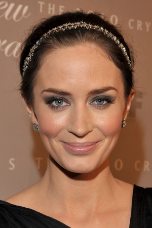 Emiy_Blunt (300x450)