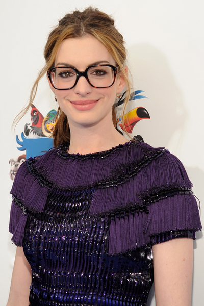 Anne store hathaway glasses