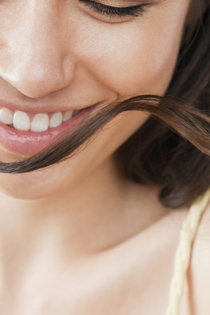 woman_eyes_closed (300x450)