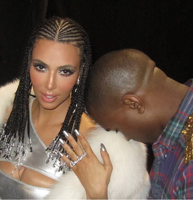 Kim-Kardashian Kim-Kardashian