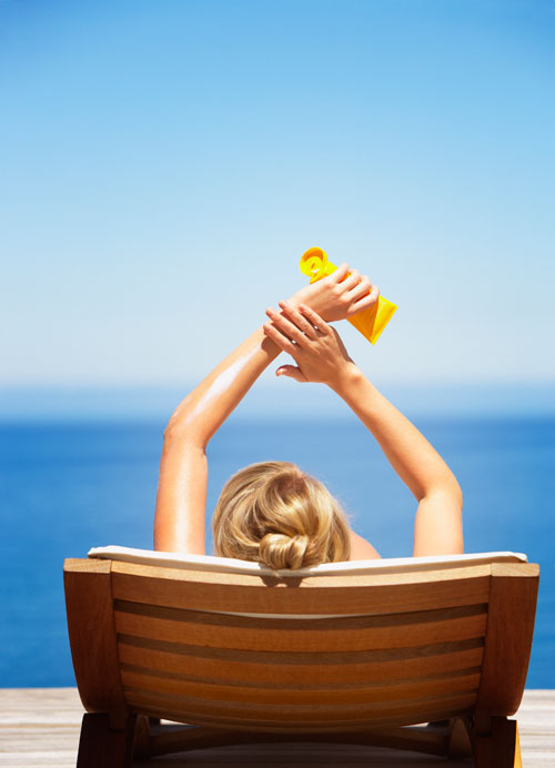 sunscreen Want To Look 24 Percent Younger? Wear Sunscreen, A New Study Says