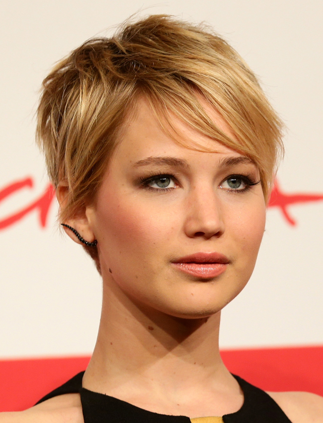 Why We Now Love Jennifer Lawrence S Pixie Haircut Stylecaster