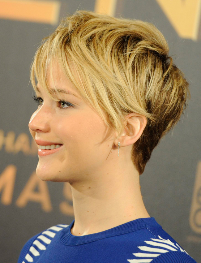 Why We Now Love Jennifer Lawrence S Pixie Haircut Stylecaster