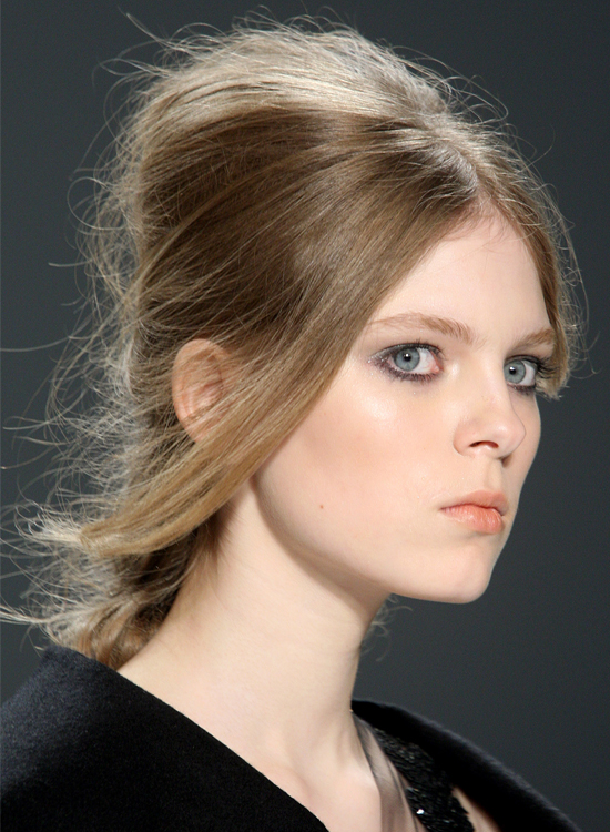 Help! How Do I Treat Oily and Static Hair? | StyleCaster