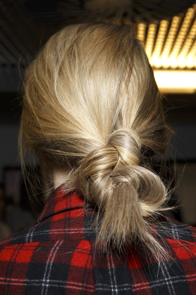 messy bun holiday hairstyle messy bun holiday hairstyle