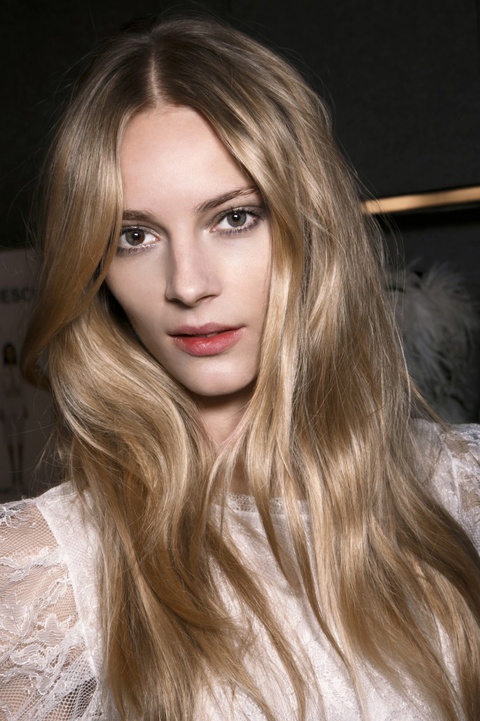 How to Fake Long Hair | StyleCaster