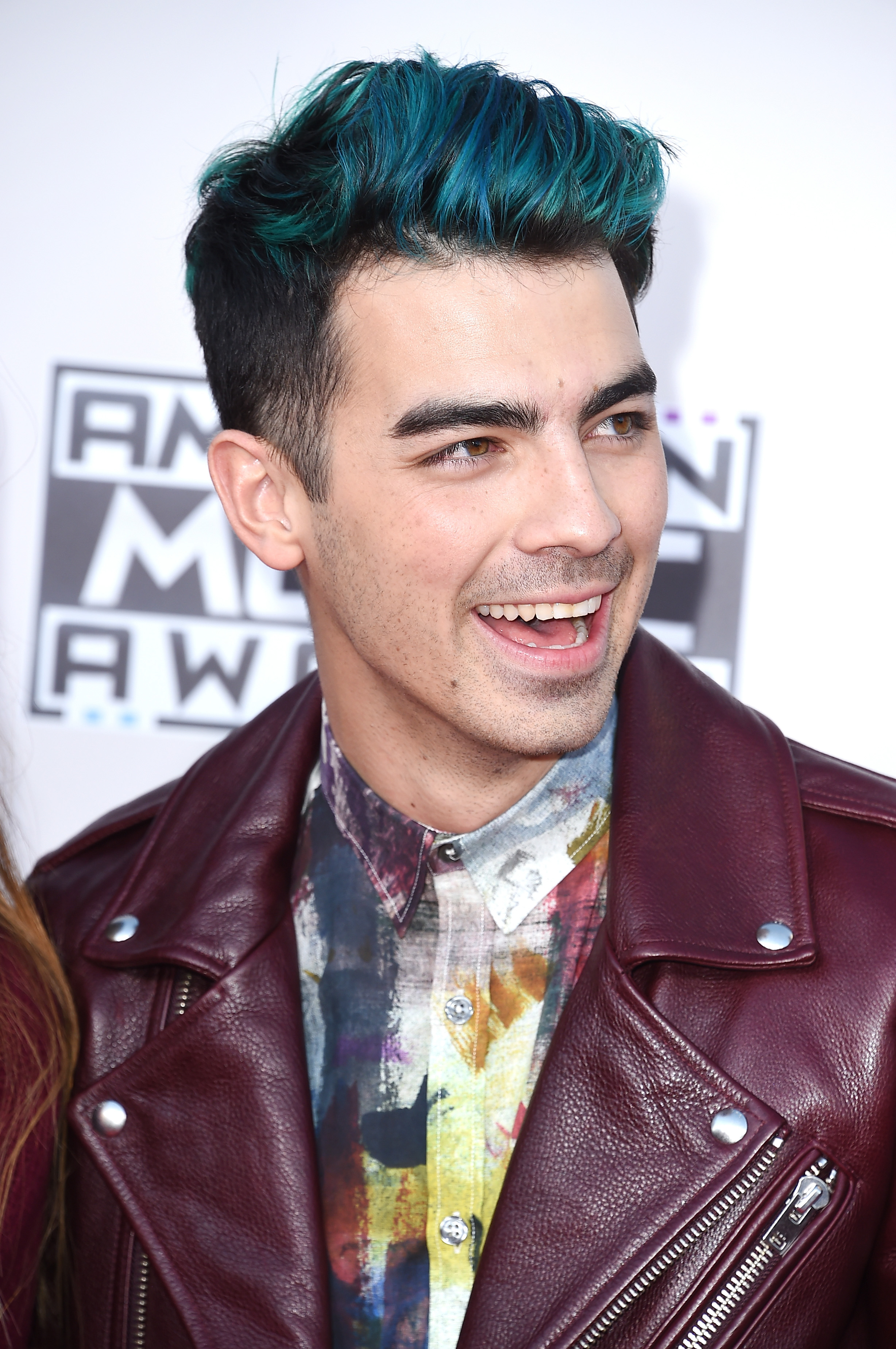 joe jonas hair amas 2015