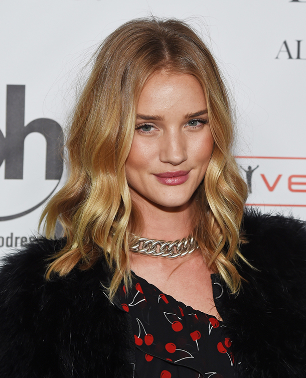 rosie huntington whitely hair