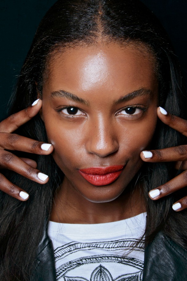The Best Top Coats For Every Type of Nail Look | StyleCaster